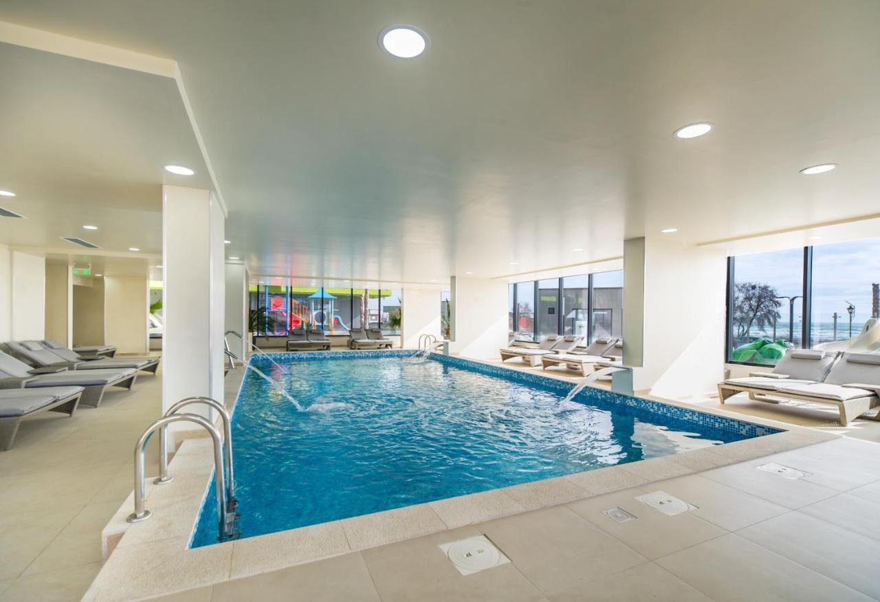 Opal Luxury Apartment 92 Spa N Pool Beach Resort Năvodari Esterno foto